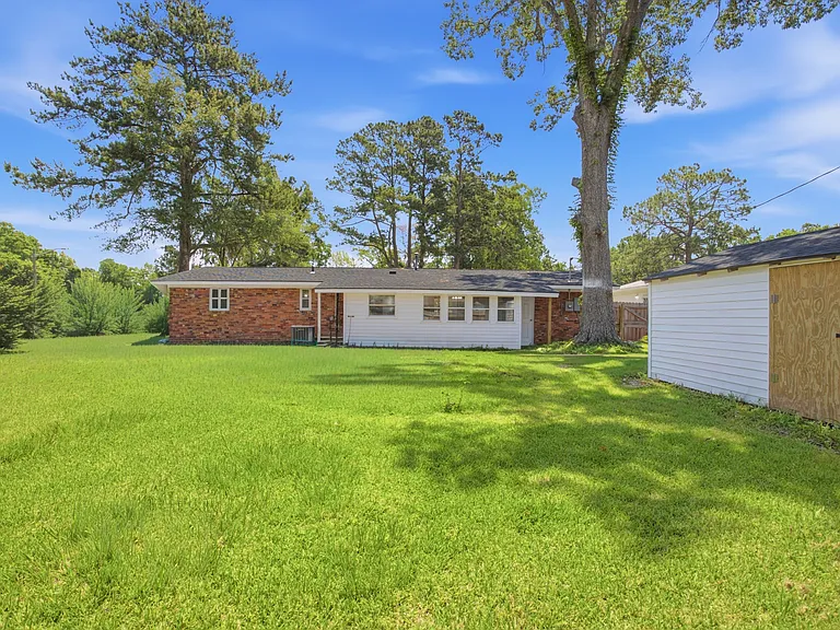 12433 Deerfield Rd — Photo 6