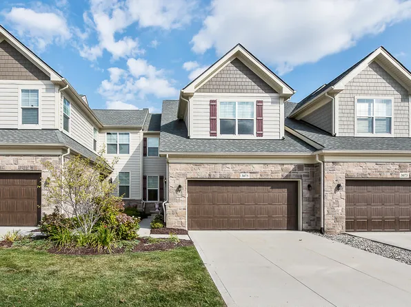 3075 N Spurway Dr, Ann Arbor, MI 48105