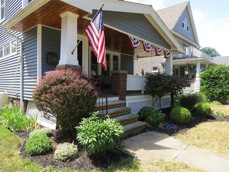 17469 Norton Ave — Photo 35