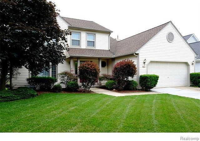 1st image of 4108 Lark Ln