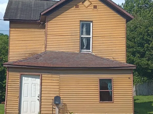 521 W State Ave, Terra Alta, WV 26764