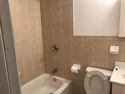 Rented by RV Realty | media 4