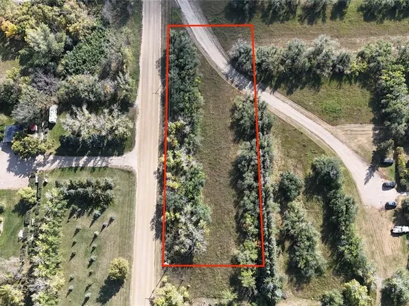 17-30 McKenzie STREET N, Outlook, SK S0L 2N0