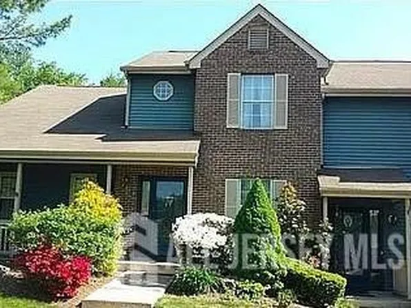 1014 Hemlock Ct, Monmouth Junction, NJ 08852