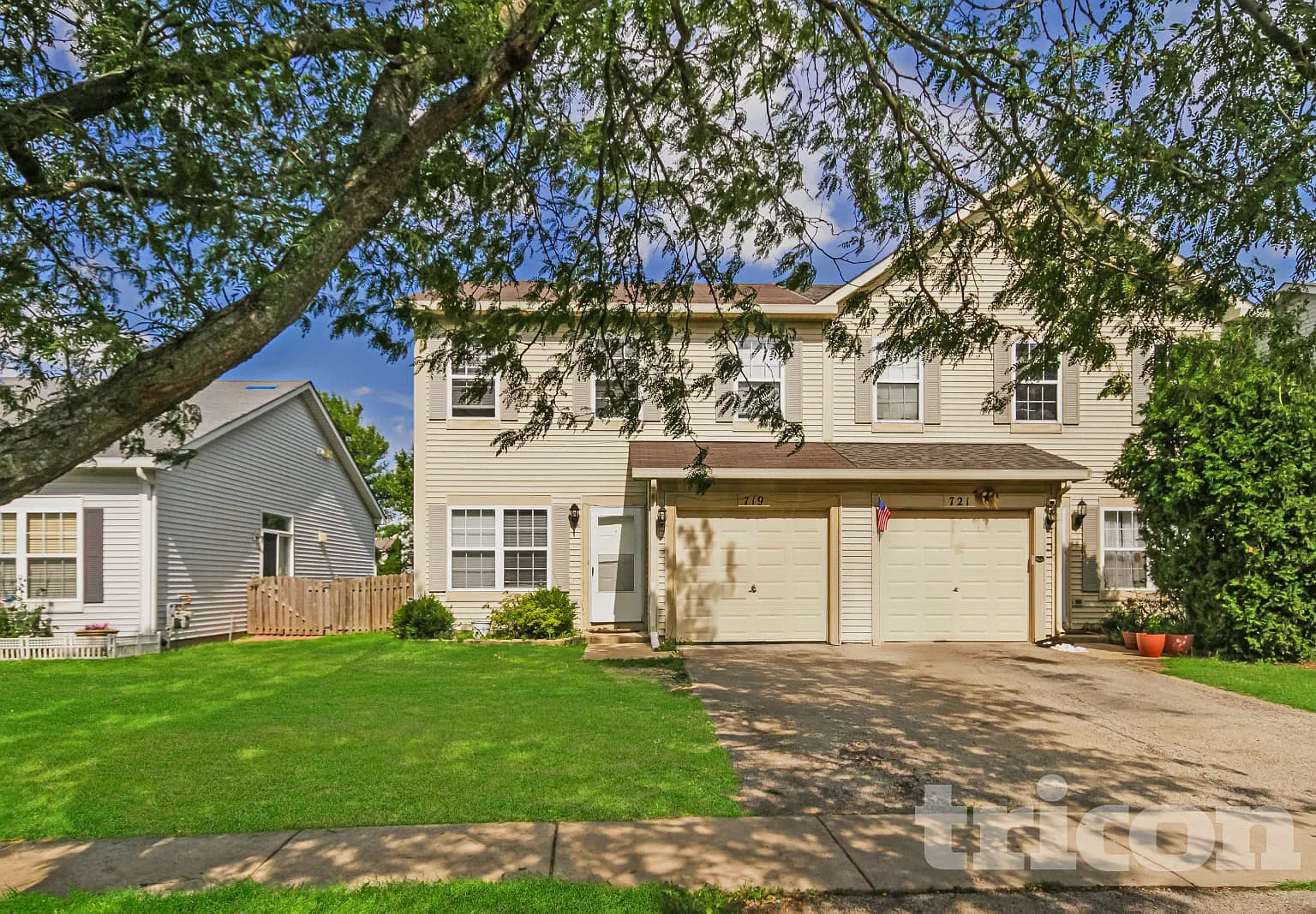 719 South Bayles Drive Romeoville IL — Photo 1