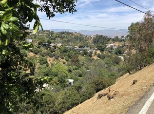 9009 Crescent Dr, Los Angeles, CA 90046