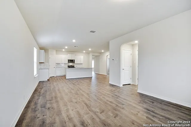 14042 Mudstone St — Photo 11