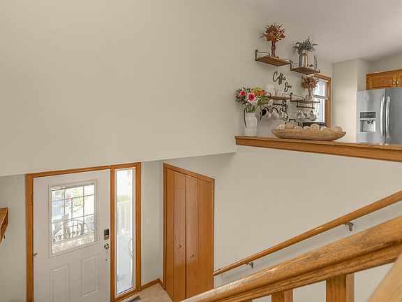5th image of 1252 Otter Ridge Rd