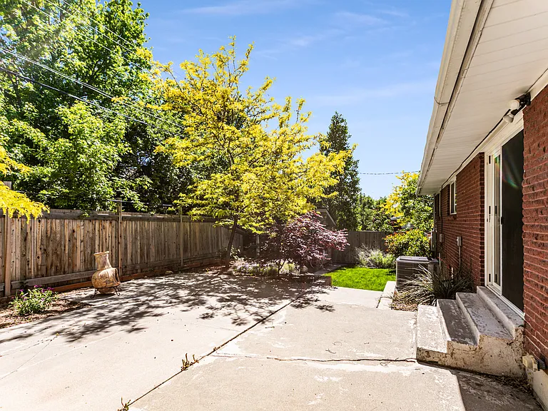 2566 E Keddington Ln #A — Photo 20