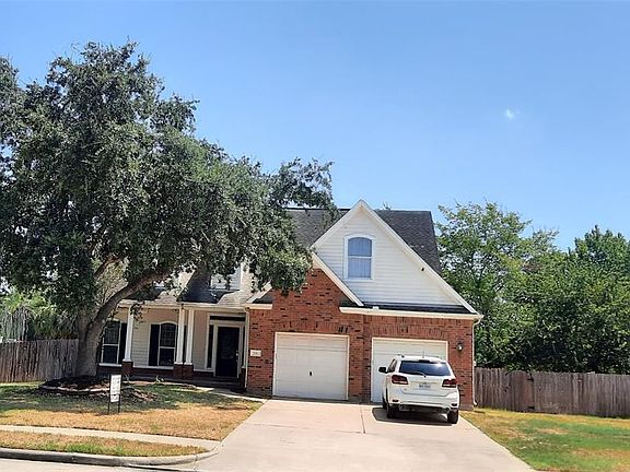3rd image of 941 Victoria Lakes Dr