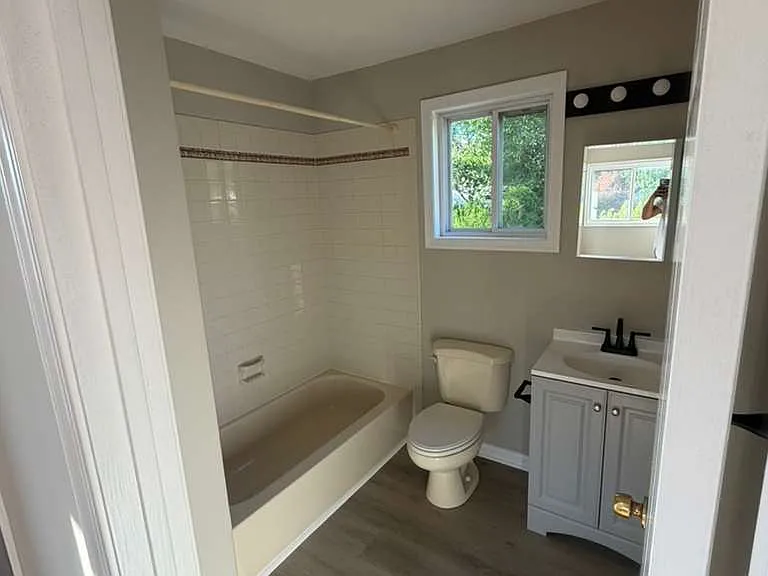 6908 Decatur Pl — Photo 15