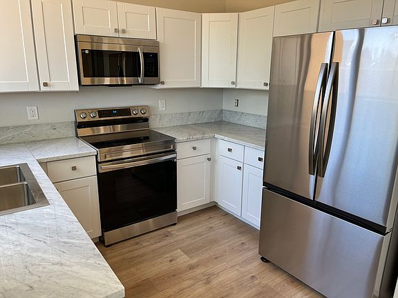 5th image of 1886 E Don Carlos Ave Unit 166
