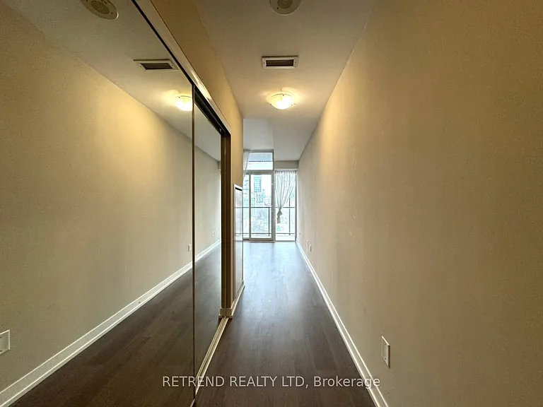 105 George St #1114 — Photo 3