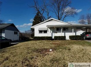 249 Glen Garry Rd, Saint Louis, MO 63137