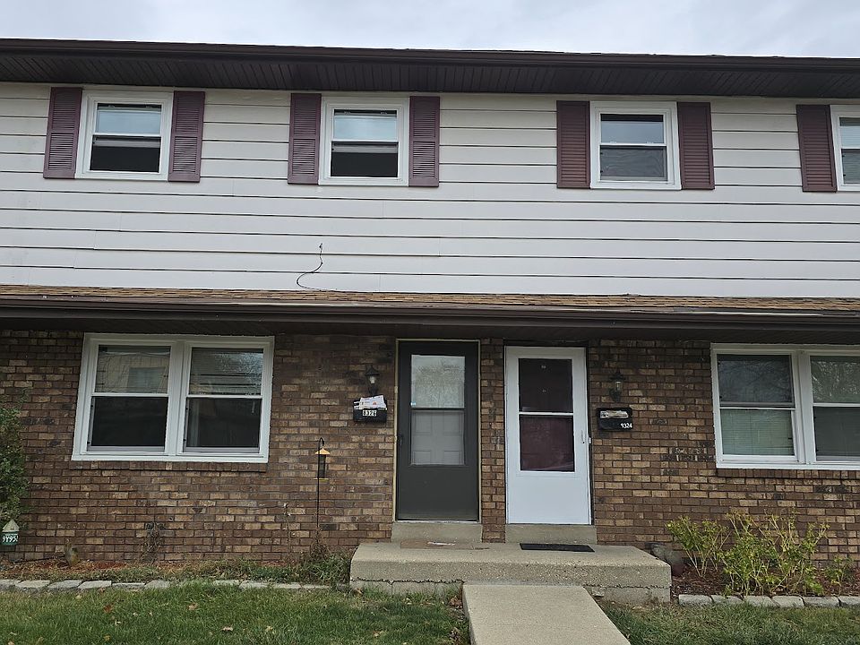 1st image of 8326 W Morgan Ave #8326