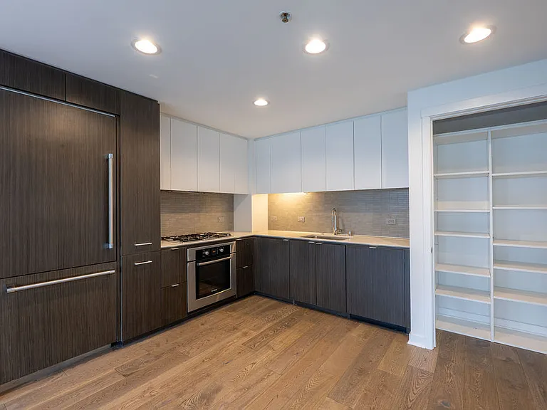 1788 Clay St #404 — Photo 8