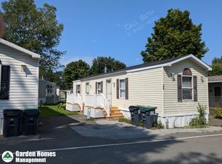 36 Curtis Dr, Castleton On Hudson, NY 12033