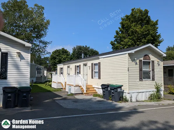 36 Curtis Dr, Castleton On Hudson, NY 12033