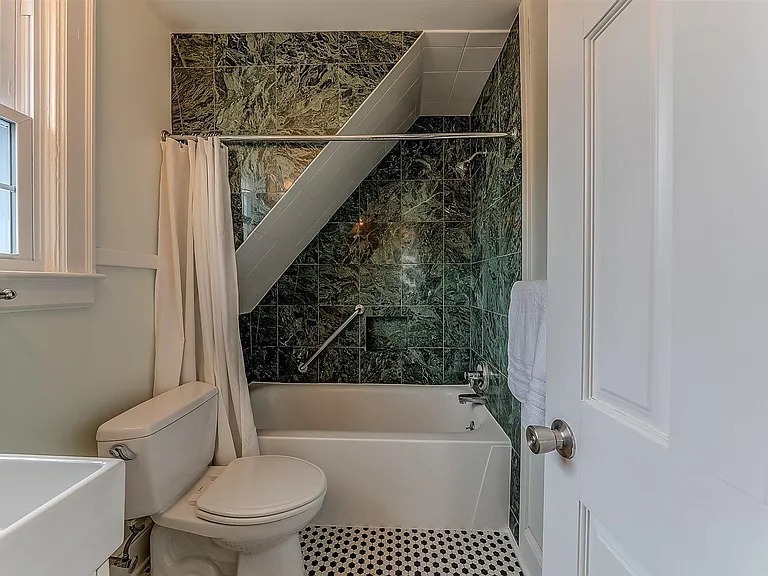 2 Wiley Ct — Photo 25