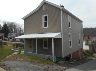 465 Maderia St, New Eagle, PA 15067