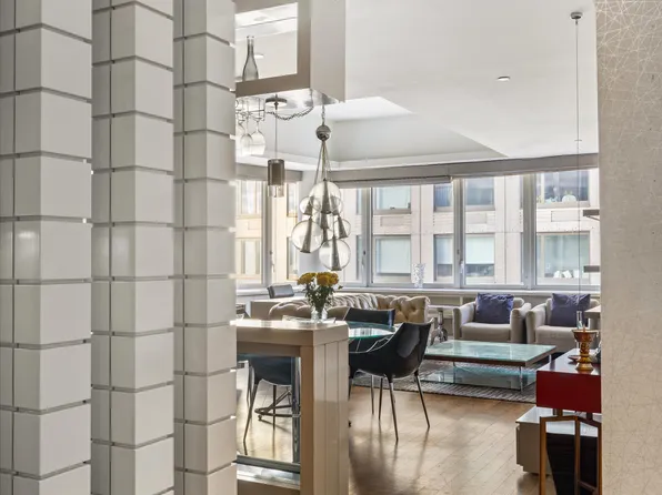 80 Riverside Boulevard image 11 of 11