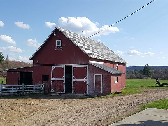 4th image of 560 County Route 27