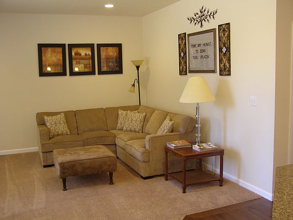 3rd image of 11405 128th Street Ct E