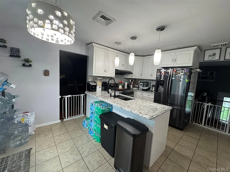 6 Raphael St — Photo 13