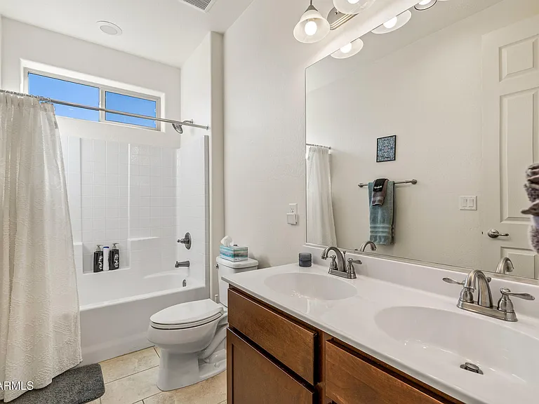 2477 W Mission Timber Cir — Photo 54