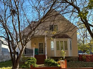 2616 Fremont Ave N, Minneapolis, MN 55411