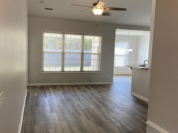 4th image of 2104 Baldwin Park Dr