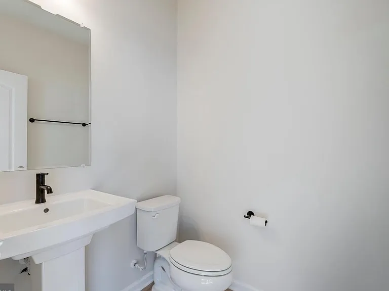 10810 Meridian Hill Way — Photo 10