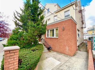228 Bay 35th St, Brooklyn, NY