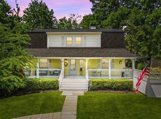 96 Sanfordville Rd, Warwick, NY 10990