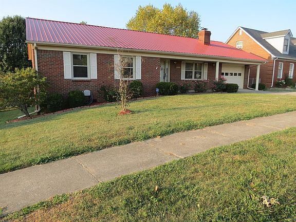 2nd image of 2110 Clark Dr