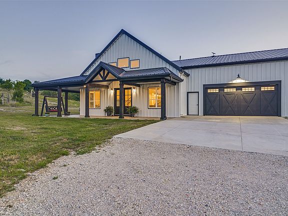 2nd image of 1656 County Road 604