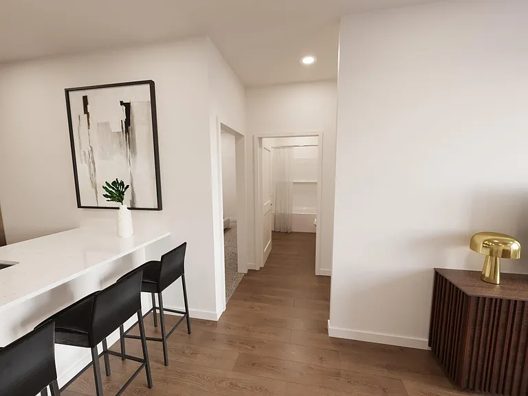 Wrenley Luxury Apartment Homes — Photo 27