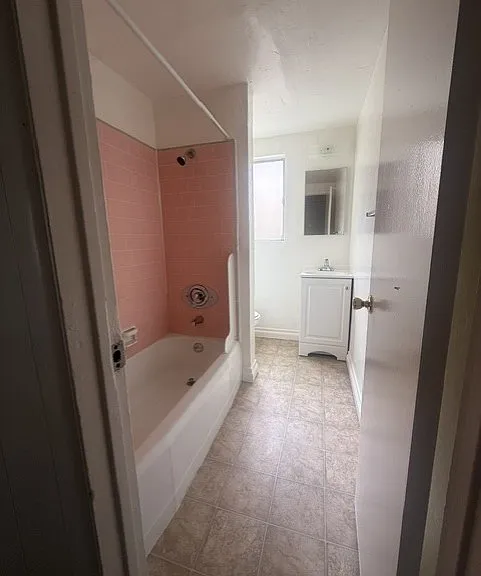 723 N F St #B — Photo 4