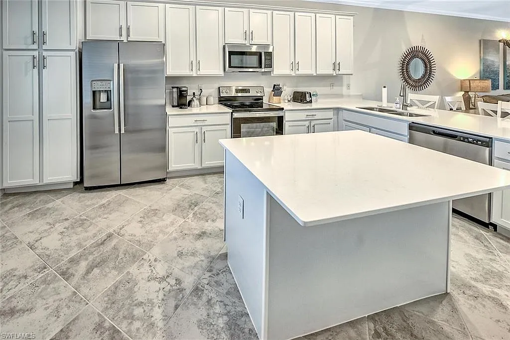2 bed, 2.0 bath, 1194 sqft, $4,000 — Photo 4