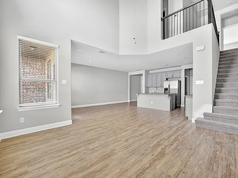 6428 Hermosa Dr — Photo 11