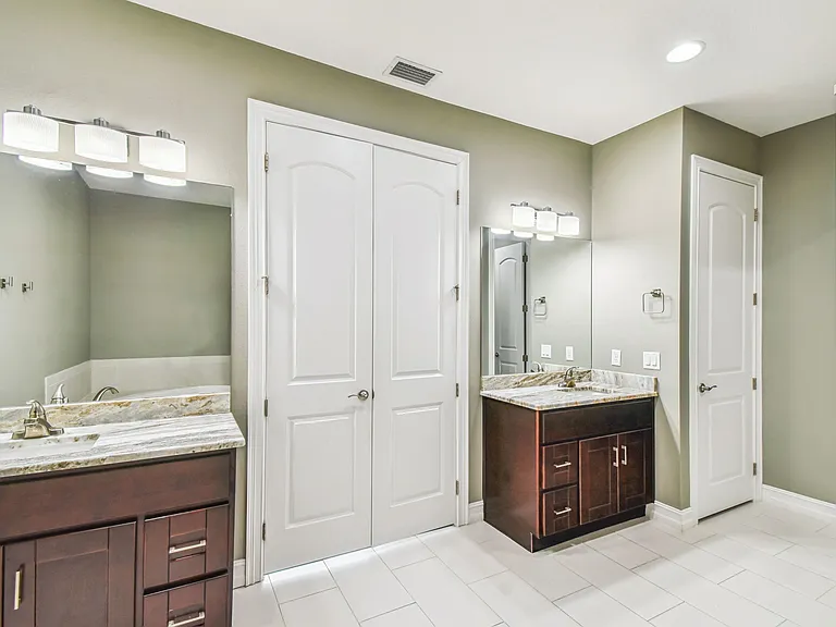 622 S Matanzas Ave — Photo 4