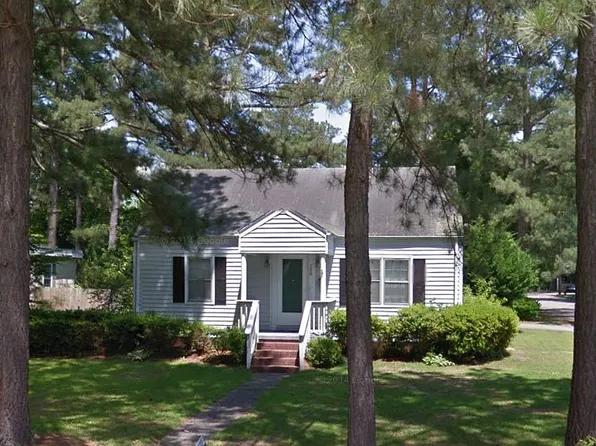 900 Pembroke Ave N, Ahoskie, NC 27910