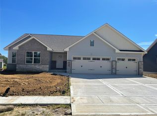 105 N Timber Ter, Troy, IL 62294