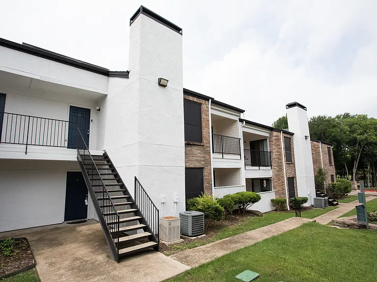 Serena Vista — Photo 36
