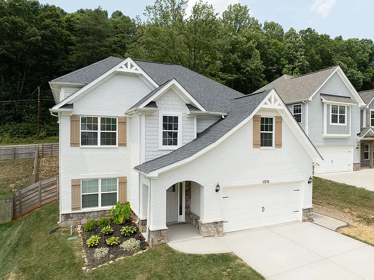 11715 Pepper Ridge Ln — Photo 6