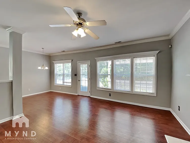 5821 Wynmore Rd — Photo 5