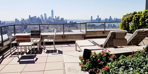 Rented by New York Residence