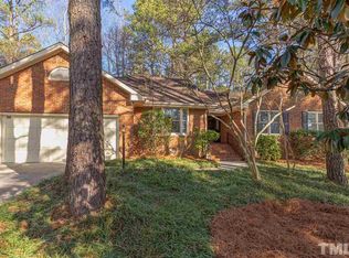 400 Berryhill Dr, Carrboro, NC 27510