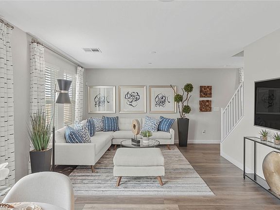 5th image of 309 Bay Village Pl