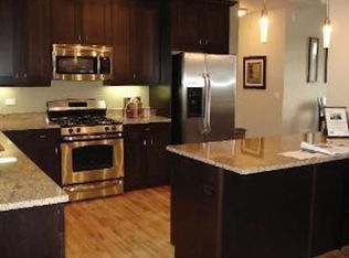219 E 31st St STE 1, Chicago, IL 60616